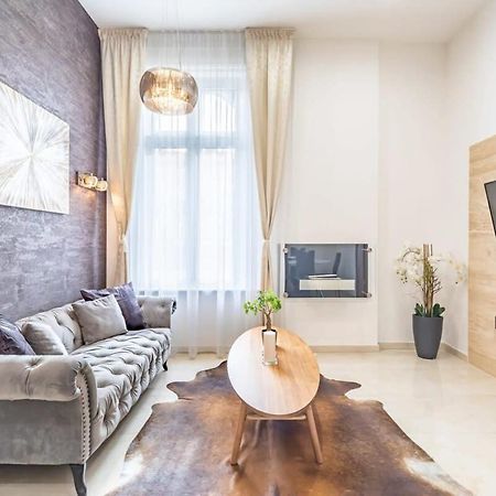 Appartement Splendid Perfectly Located Flat With Sauna à Budapest Extérieur photo