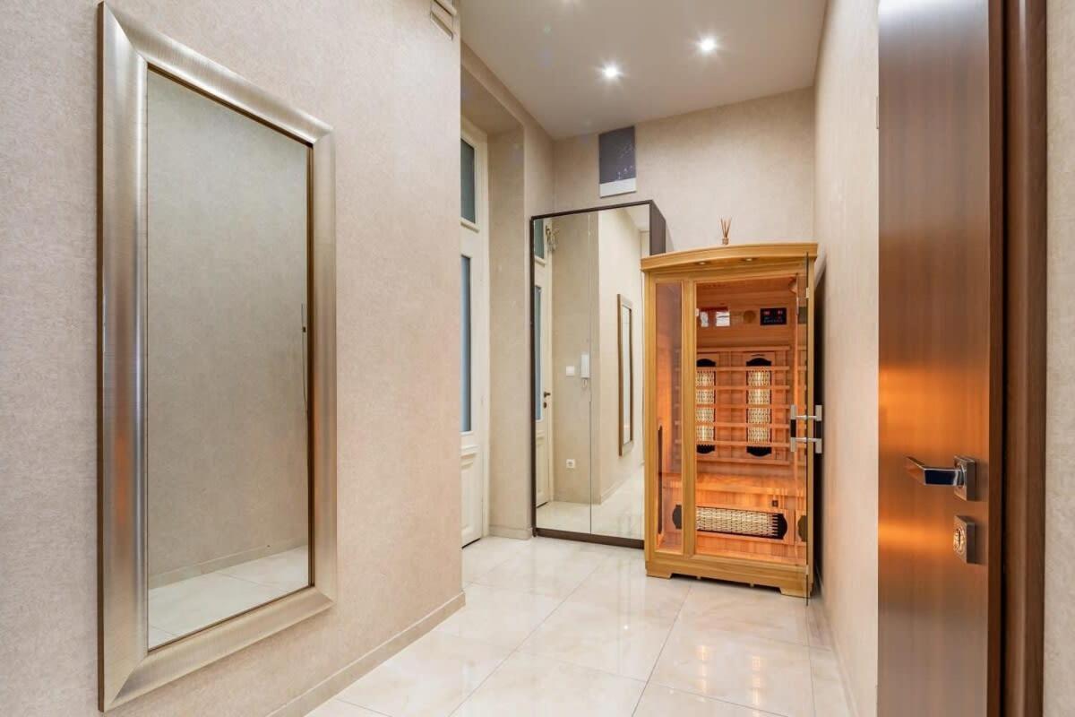 Appartement Splendid Perfectly Located Flat With Sauna à Budapest Extérieur photo