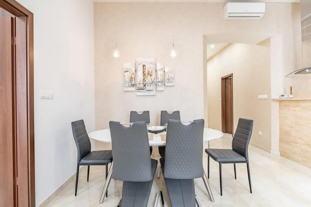 Appartement Splendid Perfectly Located Flat With Sauna à Budapest Extérieur photo