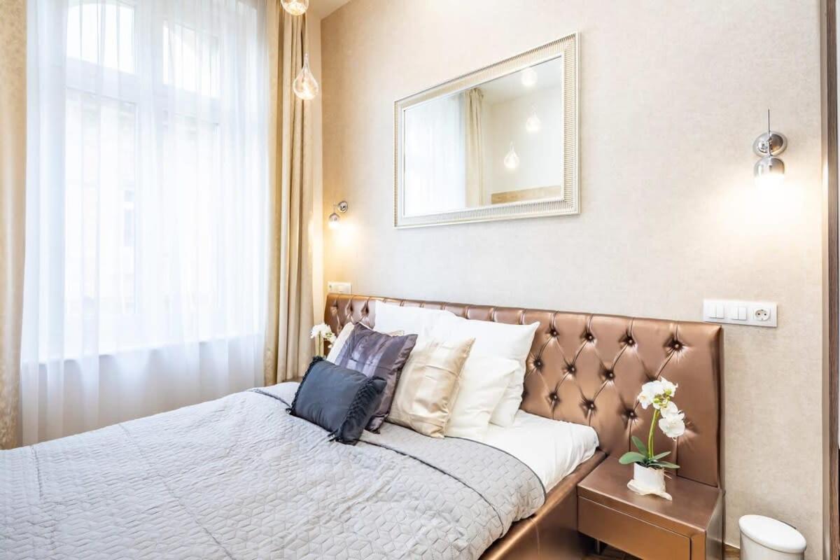 Appartement Splendid Perfectly Located Flat With Sauna à Budapest Extérieur photo