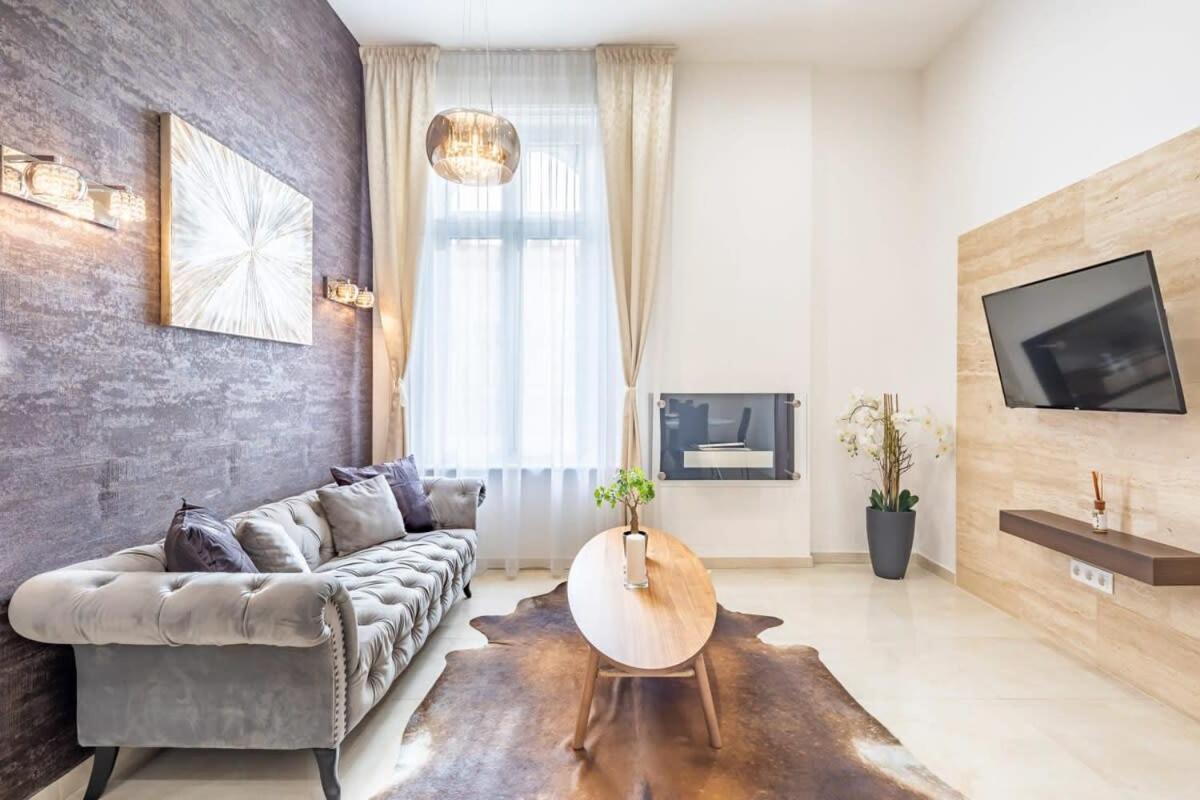 Appartement Splendid Perfectly Located Flat With Sauna à Budapest Extérieur photo